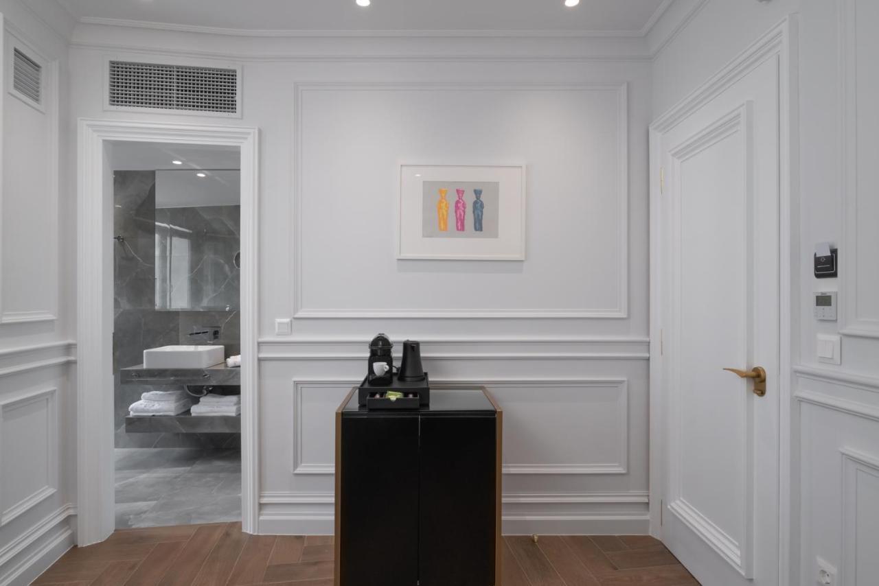 Praxitelous Luxury Suites Ateny Zewnętrze zdjęcie